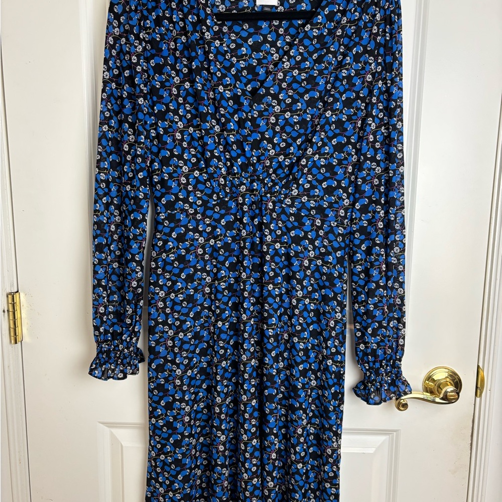 CAbi Floral Long Sleeve Dress in Blue and White